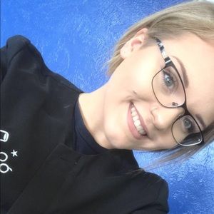 Meet your Posher, Kailey